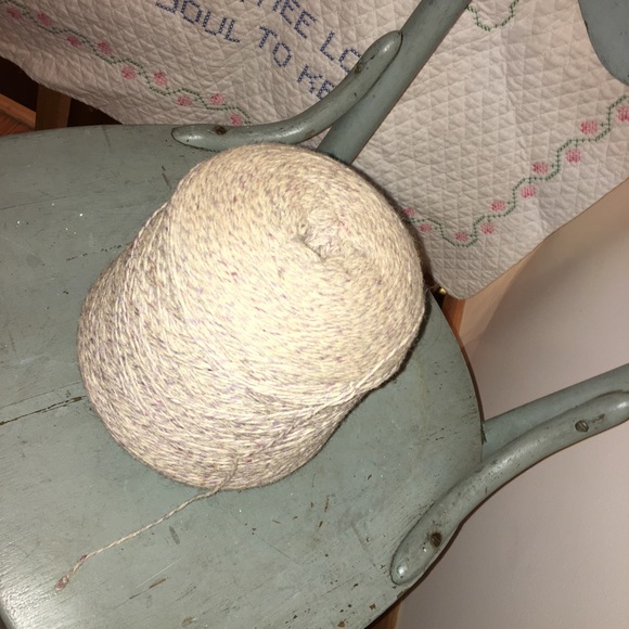 Yarn NWT - Picture 3 of 5